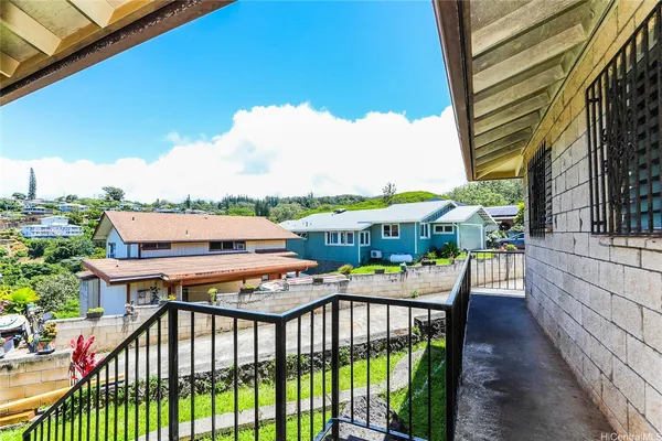 $4,500 | 99-1357 Palaialii Place, Aiea, HI 96701