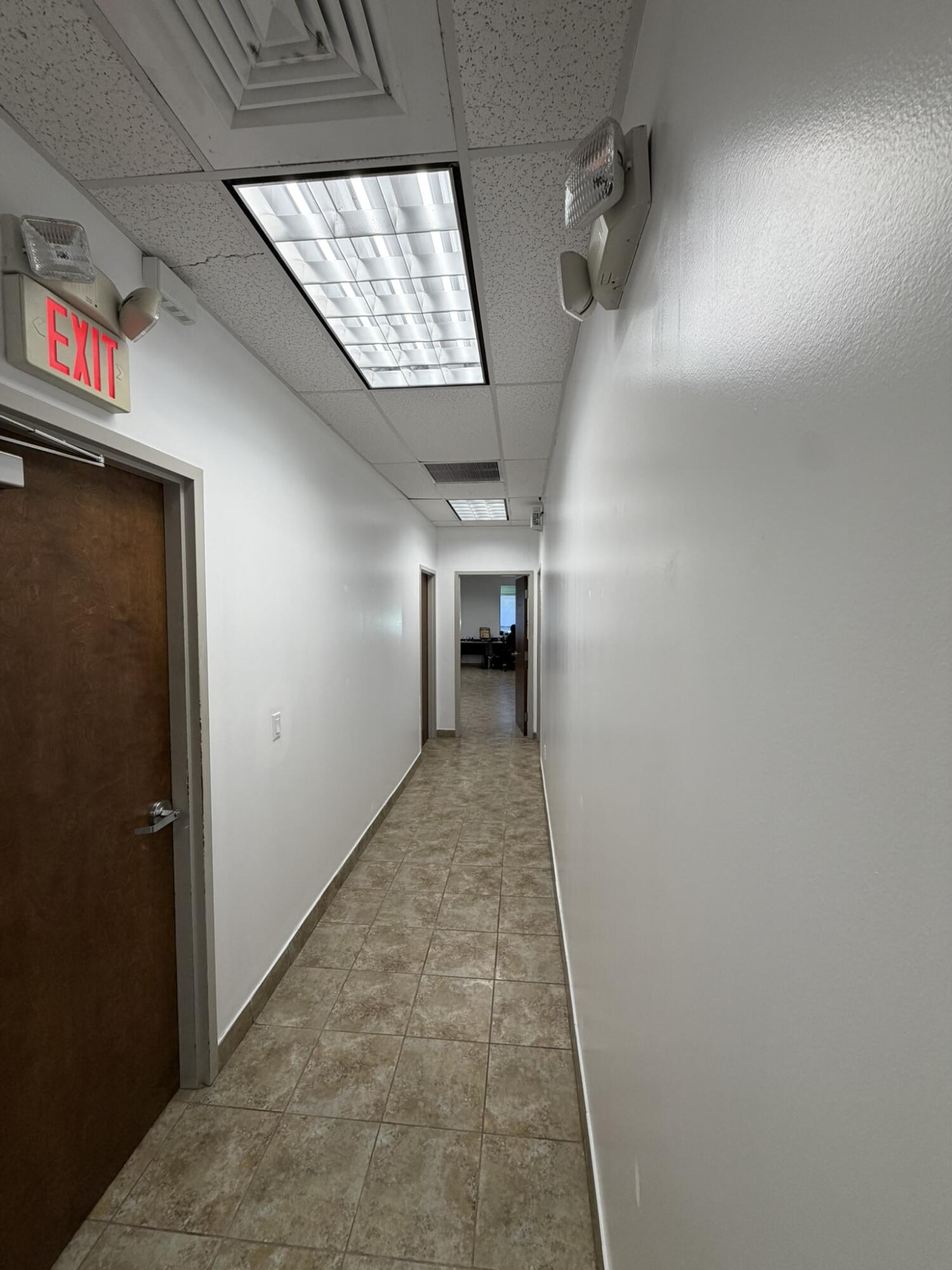 1779 Banks Road, Unit 17791781 Margate, FL 33063 - Photo 4 of 10 an entryway in a room