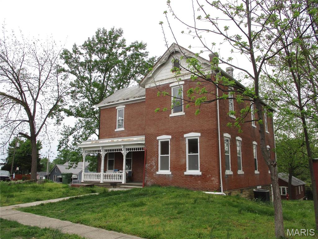 1009 Swanwick Street Chester, IL 62233 - Photo 3 of 11