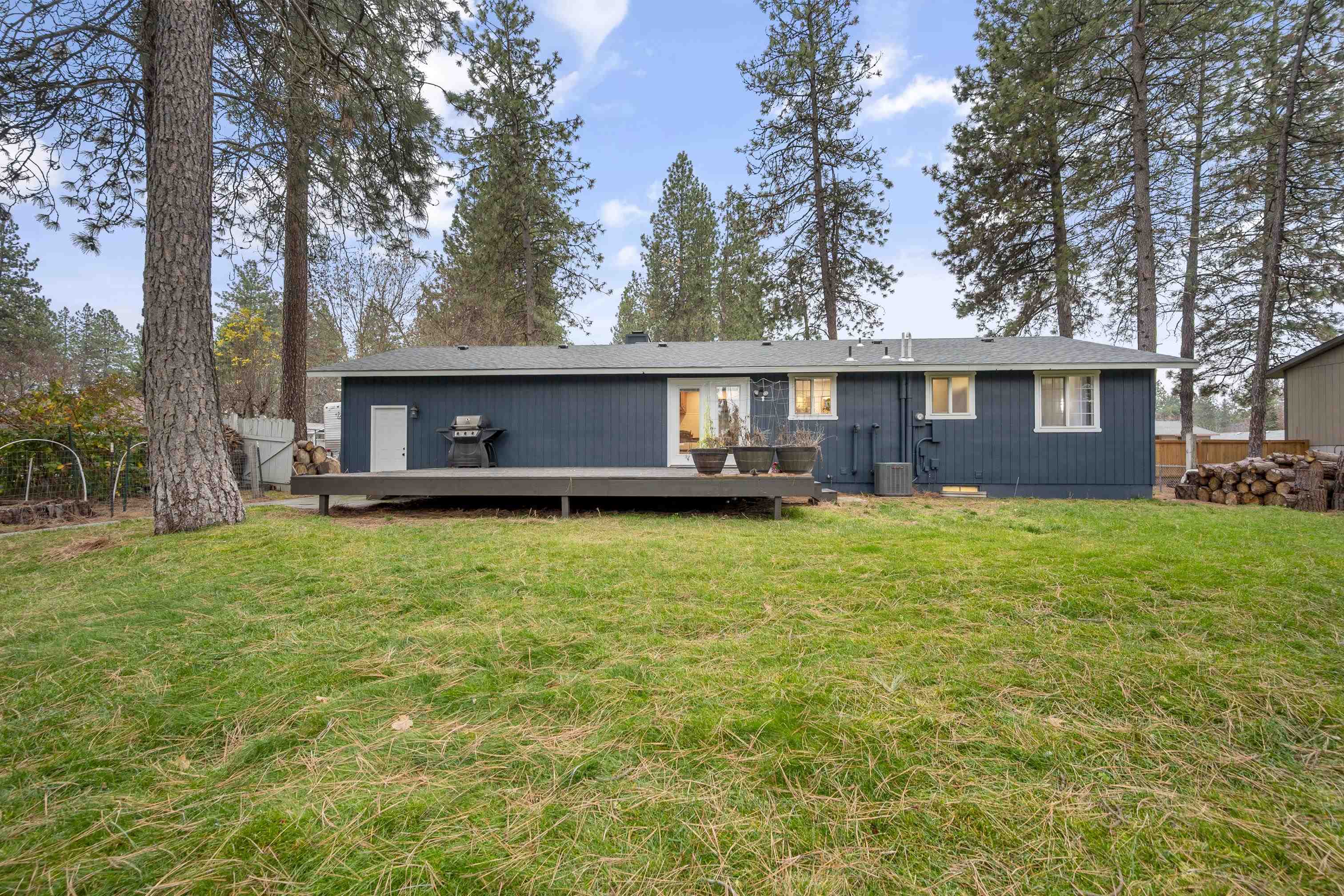3917 East Vulcan Road Mead, WA 99021 - Photo 29 of 34 Gallery Image 29