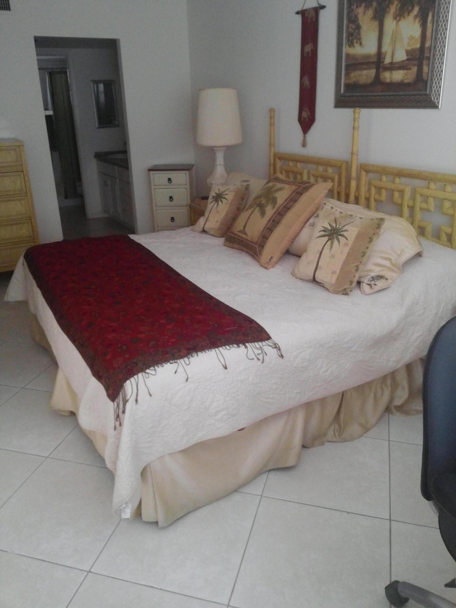 1250 Sugar Sands Boulevard, Unit 110 Riviera Beach, FL 33404 - Photo 9 of 14 King Size Master Bedroom