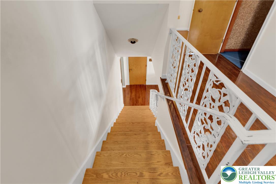 589 North Main Street Luzerne County, PA 18705 - Photo 19 of 53 a view of an entryway