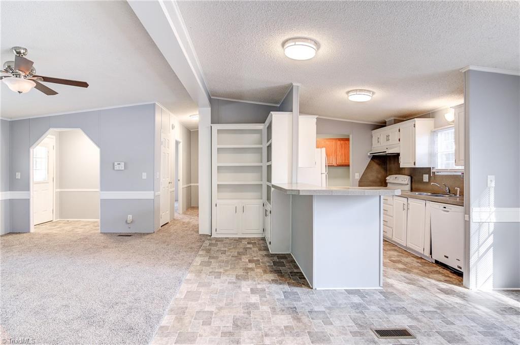5026 Summerset Road Randleman, NC 27317 - Photo 13 of 30
