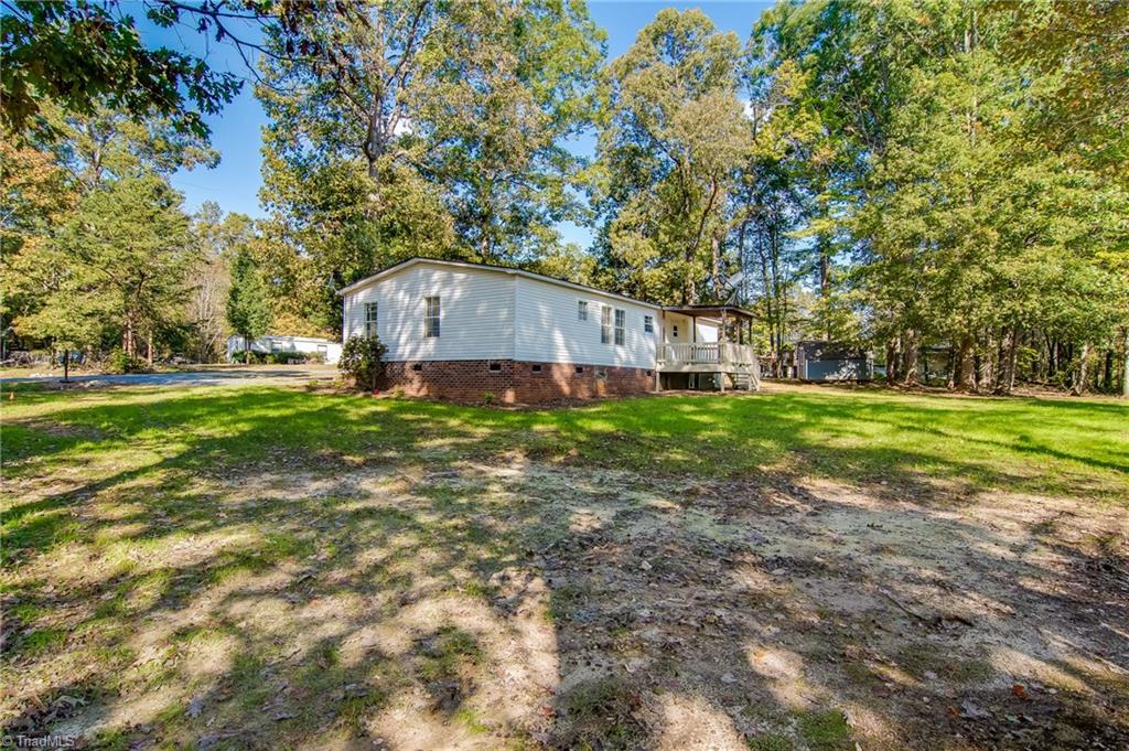 5026 Summerset Road Randleman, NC 27317 - Photo 7 of 30