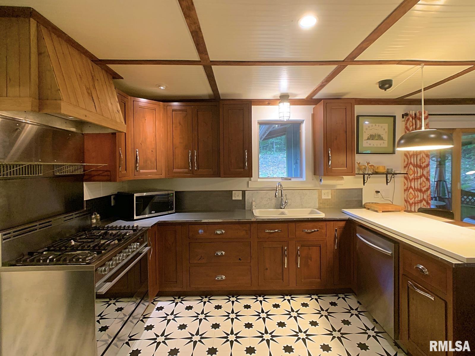 231 Krysher Road Makanda, IL 62958 - Photo 4 of 37 Gallery Image 4