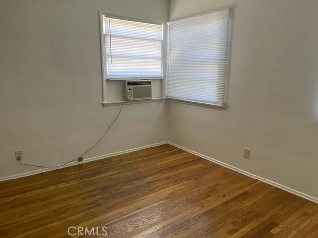 $1,250,000 | 10856 Camarillo Street, Toluca Lake, CA 91602