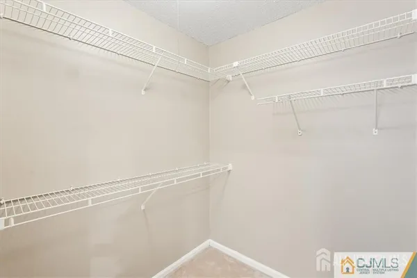 $3,100 | 834 Edpas Road, New Brunswick, NJ 08901