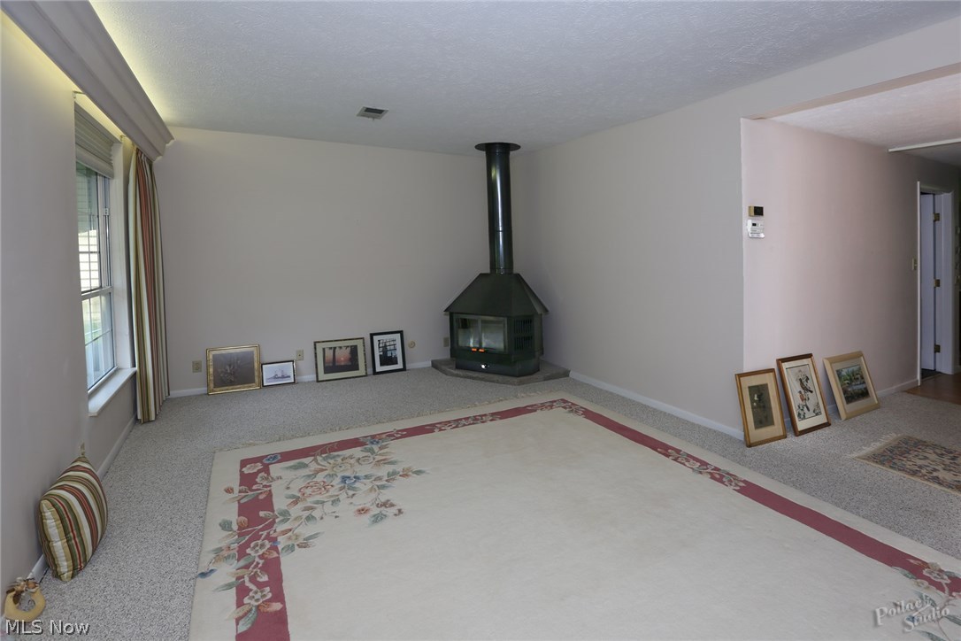 1563 Holmden Road South Euclid, OH 44121 - Photo 9 of 32