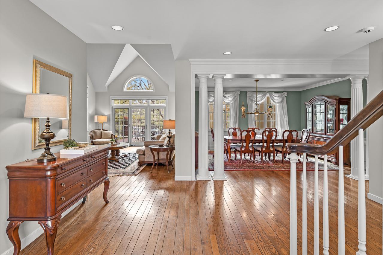 10797 Purdey Road Eden Prairie, MN 55347 - Photo 4 of 67