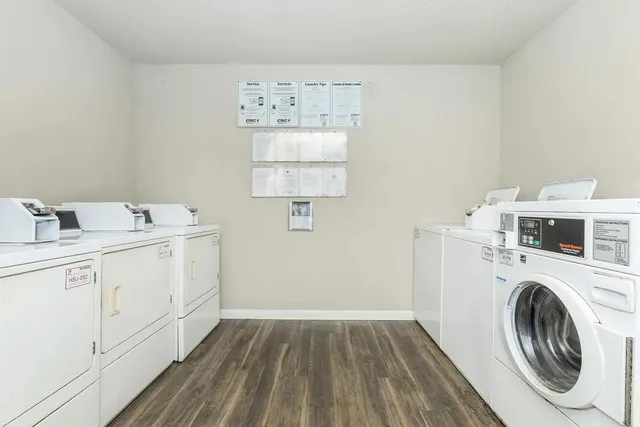 $948 | 900 Westwood Drive, Round Rock, TX 78681