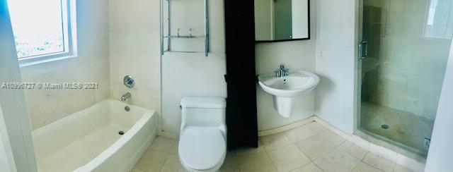 60 Southwest 13th Street, Unit 1400 Miami, FL 33130 - Photo 14 of 19