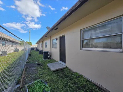 $825,000 | 4001 Northwest 31st Avenue, Lauderdale Lakes, FL 33309