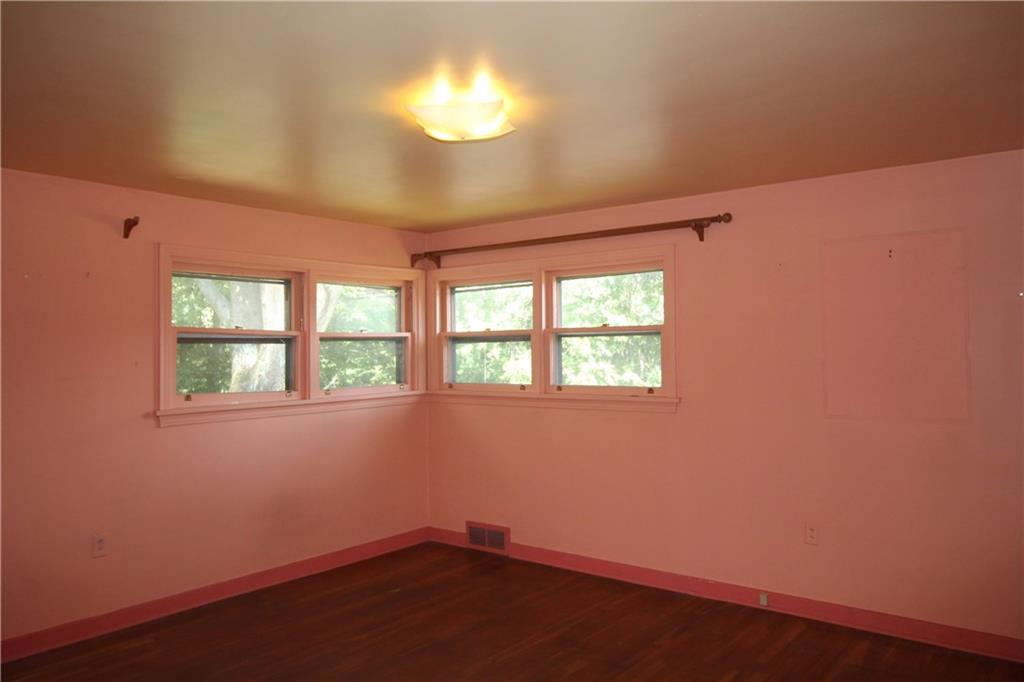 809 Whippoorwill Hill Road Gibsonia, PA 15044 - Photo 11 of 12 Gallery Image 11