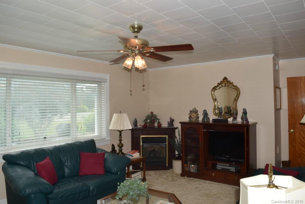 3321 Tryon Courthouse Road Cherryville, NC 28021 - Photo 3 of 21 Gallery Image 3