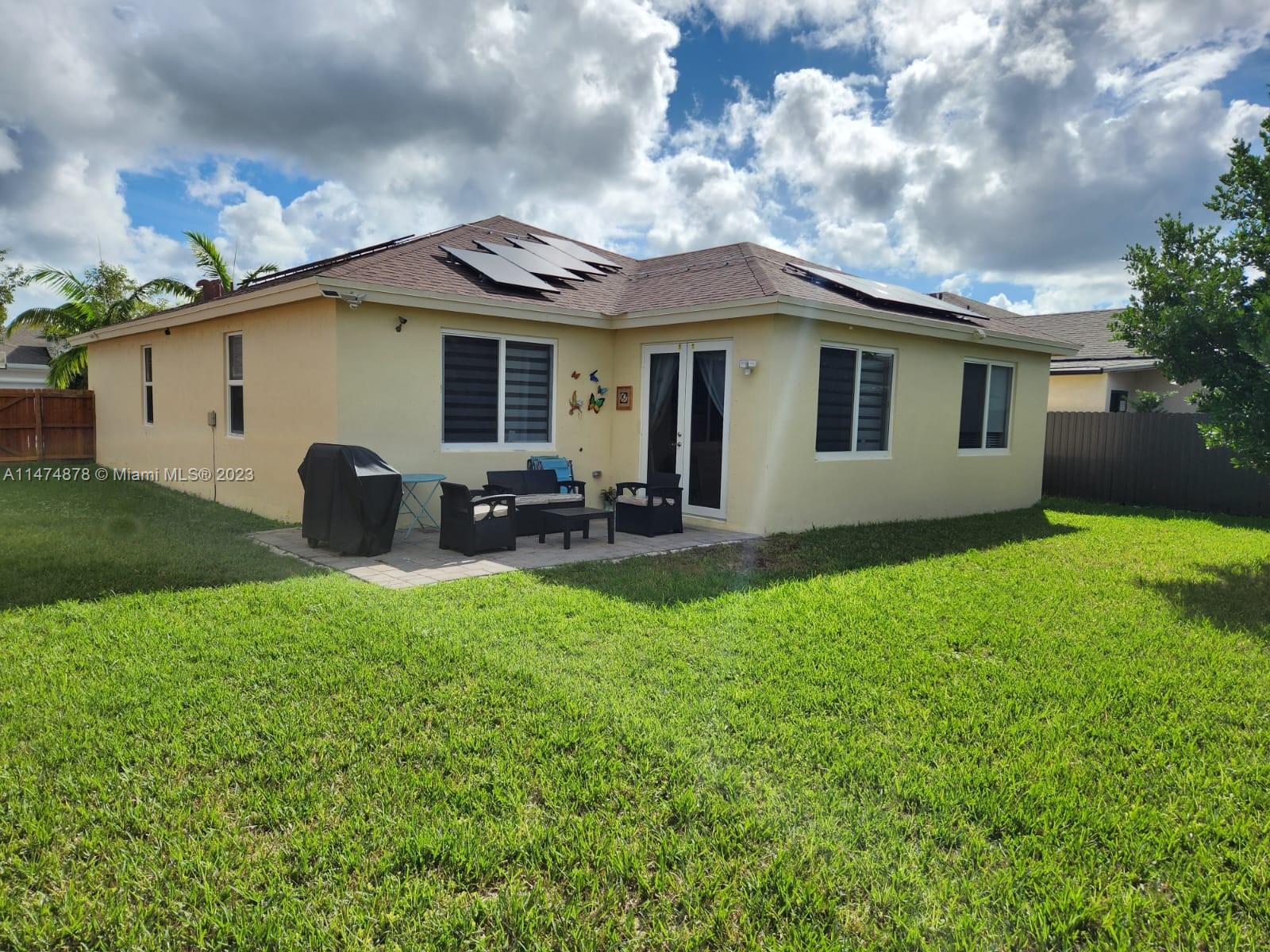 27804 Southwest 133rd Path Homestead, FL 33032 - Photo 17 of 31 Gallery Image 17