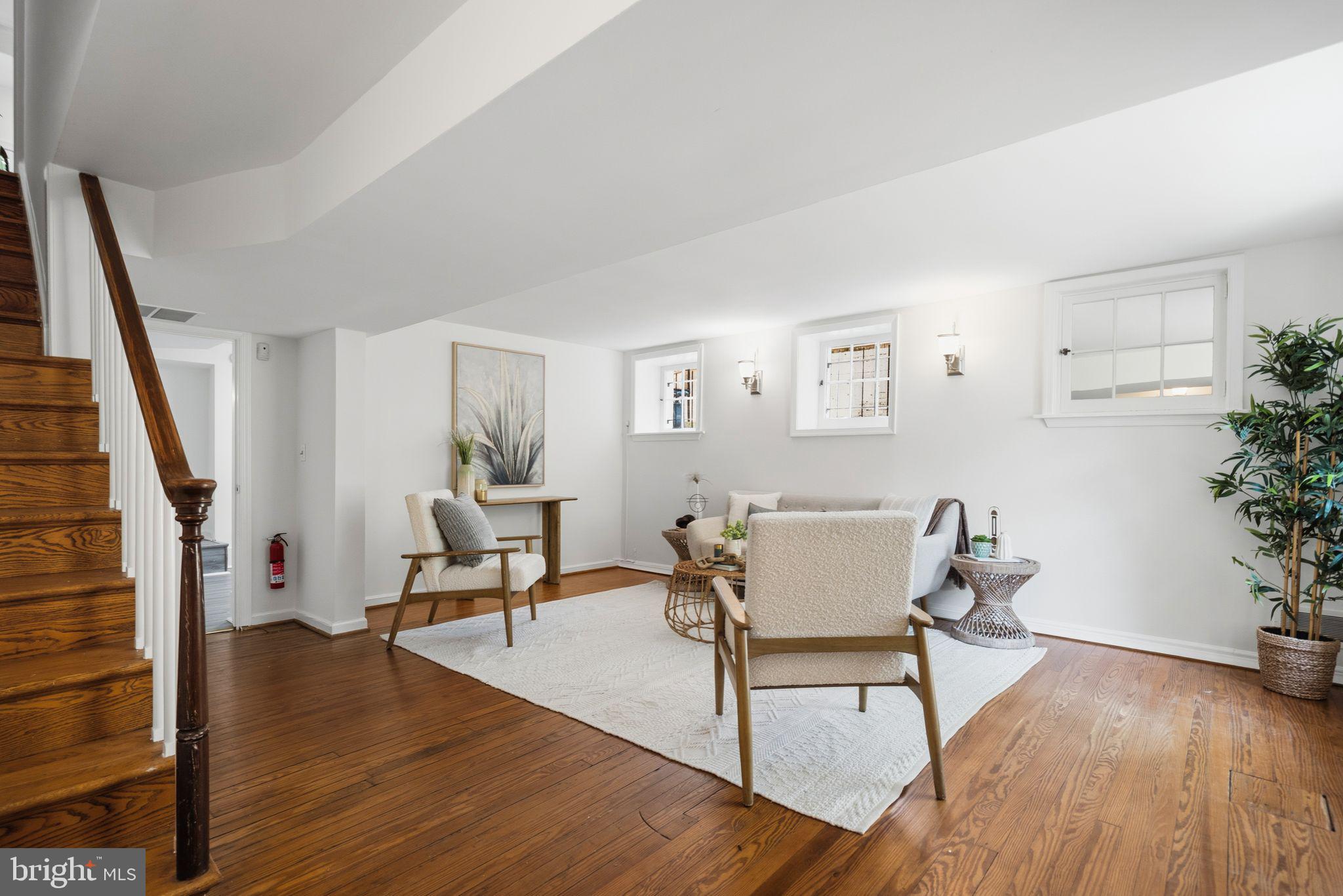 3315 Dent Place Northwest Washington, DC 20007 - Photo 31 of 41 Lower Lvl Living arear