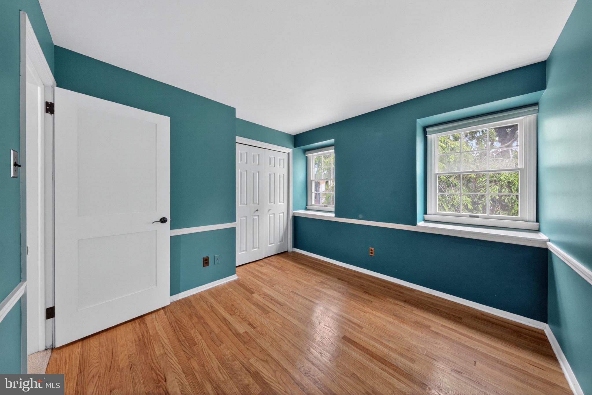 1020 Jeffrey Road Wilmington, DE 19810 - Photo 62 of 108 Vibrant teal walls invite creativity.