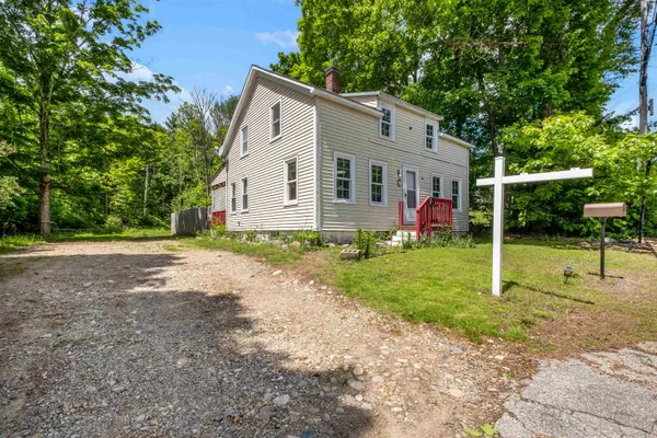 $340,000 | 74 Glen Street, Farmington, NH 03835