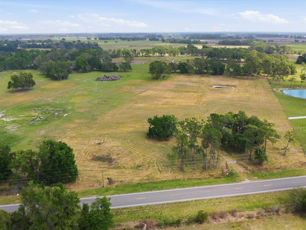 469 County Rd Center Hill Center Hill, FL 33514 - Photo 4 of 13