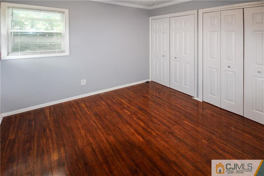 147 Summerhill Road East Brunswick, NJ 08816 - Photo 12 of 22 Gallery Image 12