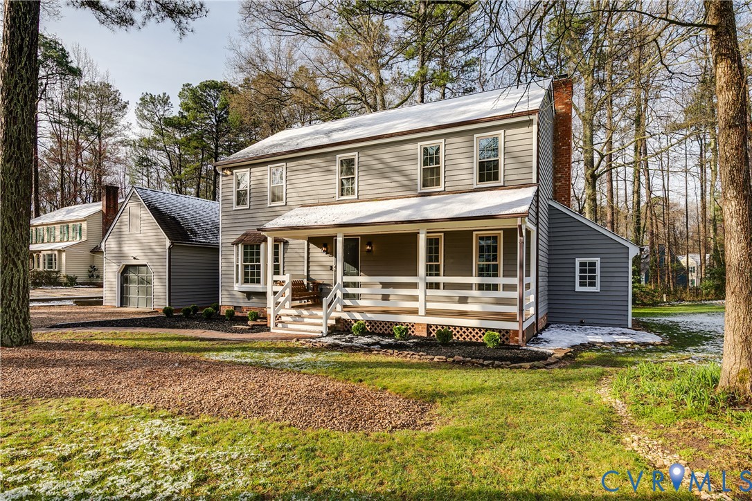 2802 Fairgate Road Midlothian, VA 23112 - Photo 3 of 38 a front view of a house with a yard