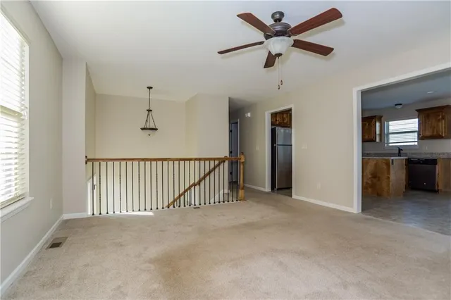 $2,420 | 19122 Corbyn Lane, Smithville, MO 64089