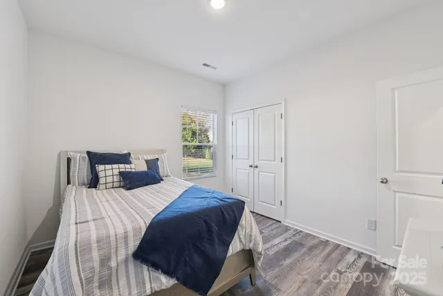 $368,900 | 3567 Farmfield Drive, Claremont, NC 28610