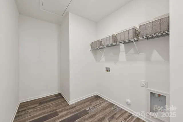 $368,900 | 3567 Farmfield Drive, Claremont, NC 28610