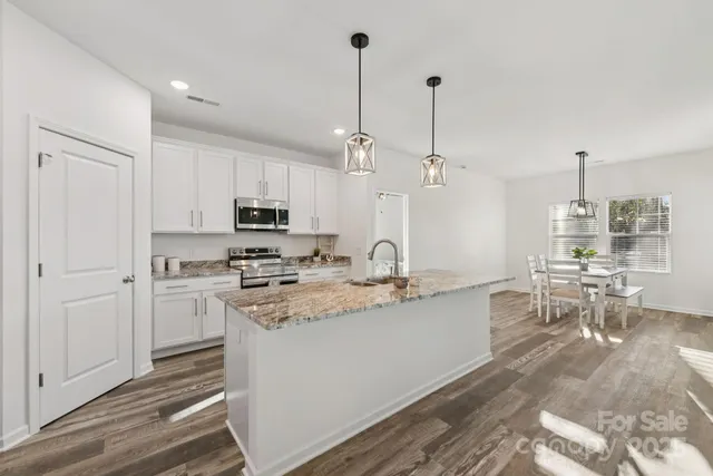 $368,900 | 3567 Farmfield Drive, Claremont, NC 28610