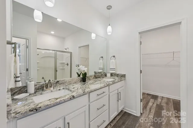 $368,900 | 3567 Farmfield Drive, Claremont, NC 28610