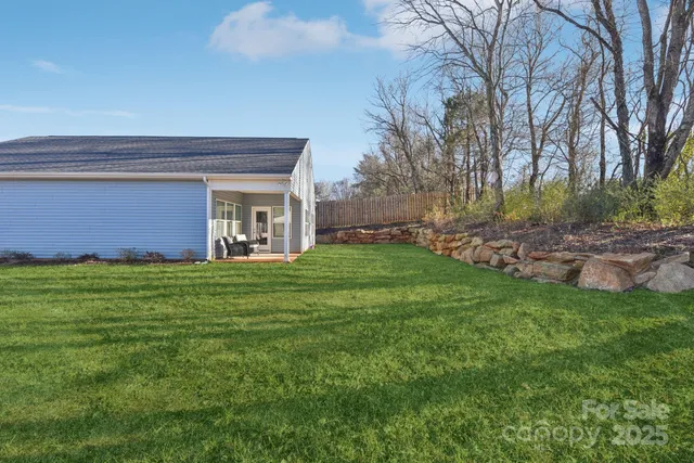 $368,900 | 3567 Farmfield Drive, Claremont, NC 28610