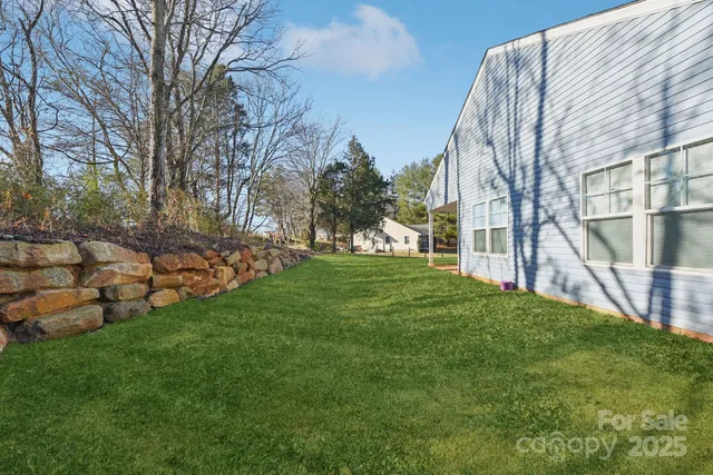 $368,900 | 3567 Farmfield Drive, Claremont, NC 28610