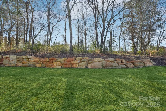 $368,900 | 3567 Farmfield Drive, Claremont, NC 28610