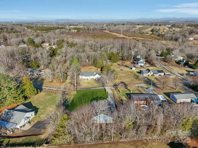 $368,900 | 3567 Farmfield Drive, Claremont, NC 28610