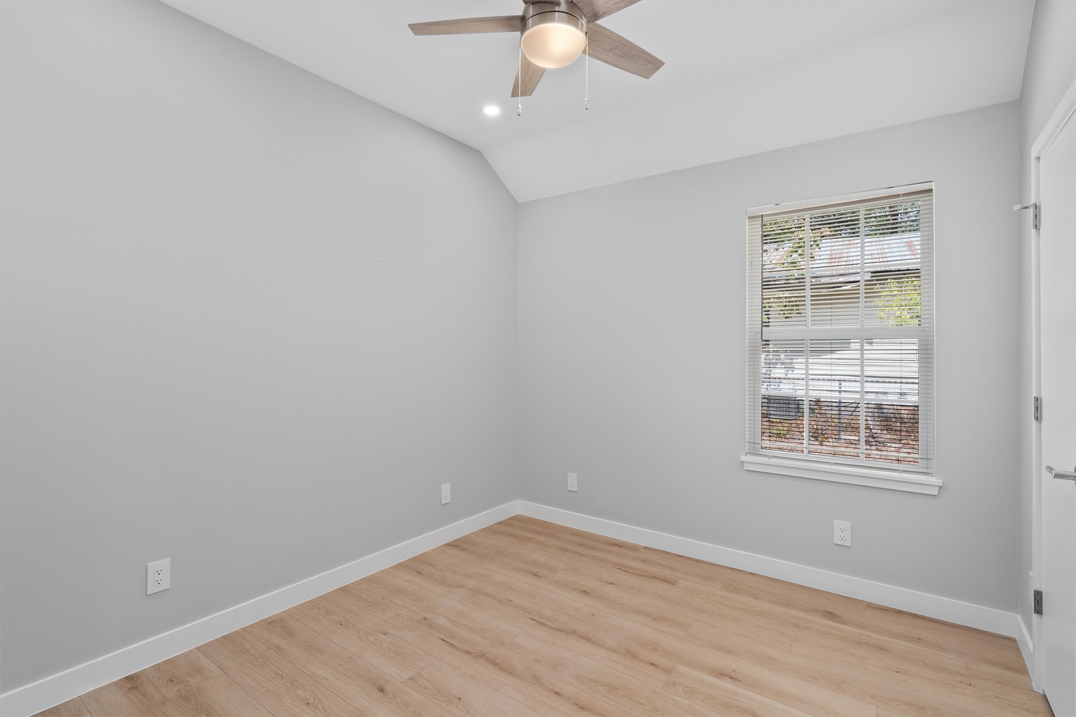 10004 1/2 Gail Road Austin, TX 78748 - Photo 15 of 28