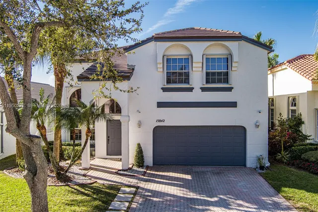 $919,000 | 15842 Northwest 10th Street, Pembroke Pines, FL 33028