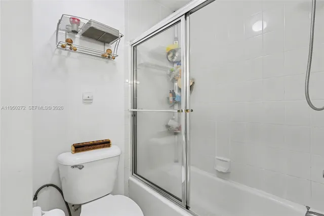 $919,000 | 15842 Northwest 10th Street, Pembroke Pines, FL 33028