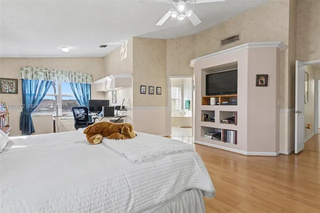 $919,000 | 15842 Northwest 10th Street, Pembroke Pines, FL 33028