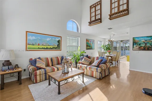 $919,000 | 15842 Northwest 10th Street, Pembroke Pines, FL 33028