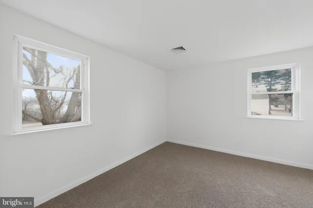 $460,000 | 102 Valley Green Drive, Coatesville, PA 19320