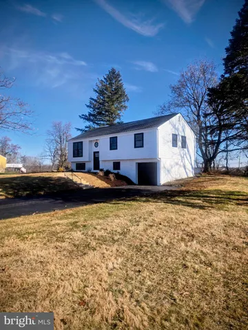 $460,000 | 102 Valley Green Drive, Coatesville, PA 19320