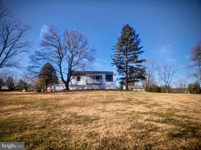 $460,000 | 102 Valley Green Drive, Coatesville, PA 19320