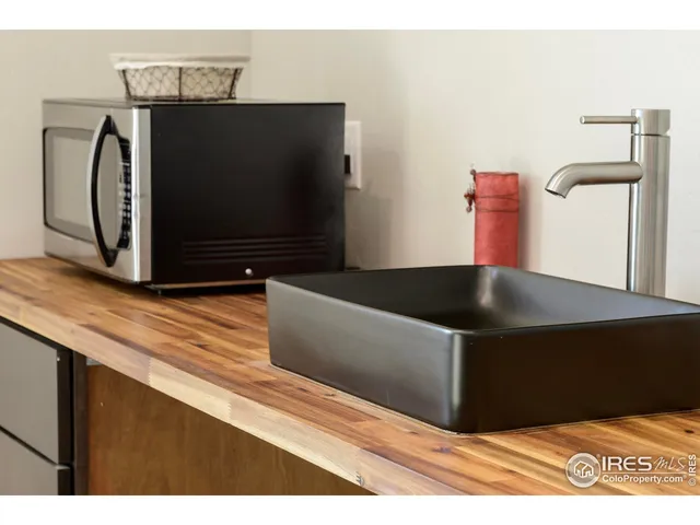 a view of an empty room with window