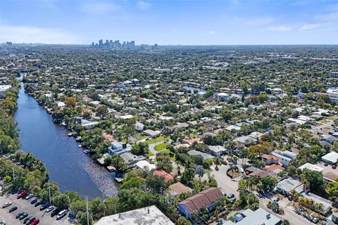 $395,000 | 3010 Northeast 21st Terrace, Fort Lauderdale, FL 33306