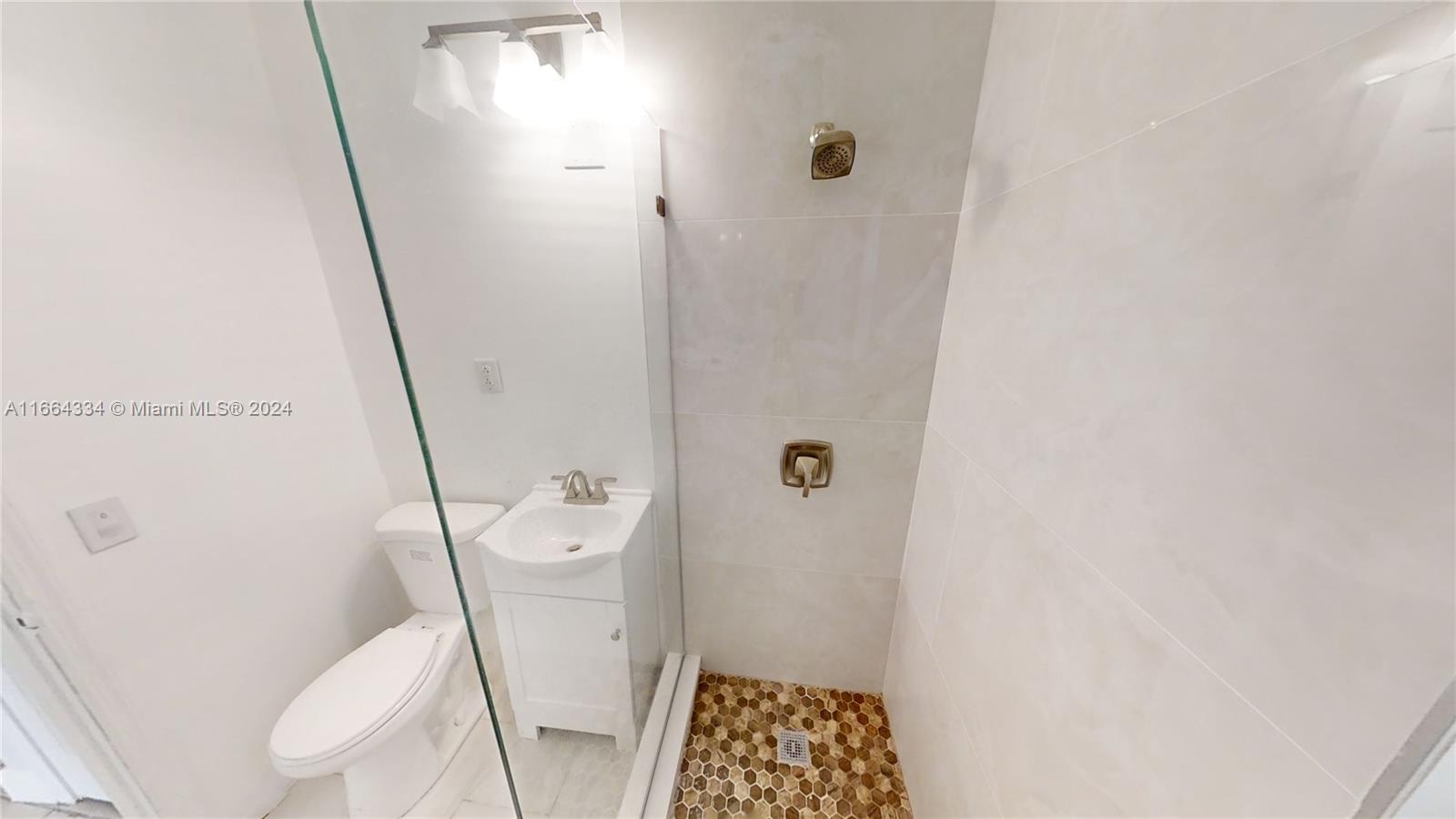 7585 Southwest 30th Terrace Miami, FL 33155 - Photo 13 of 30 Gallery Image 13