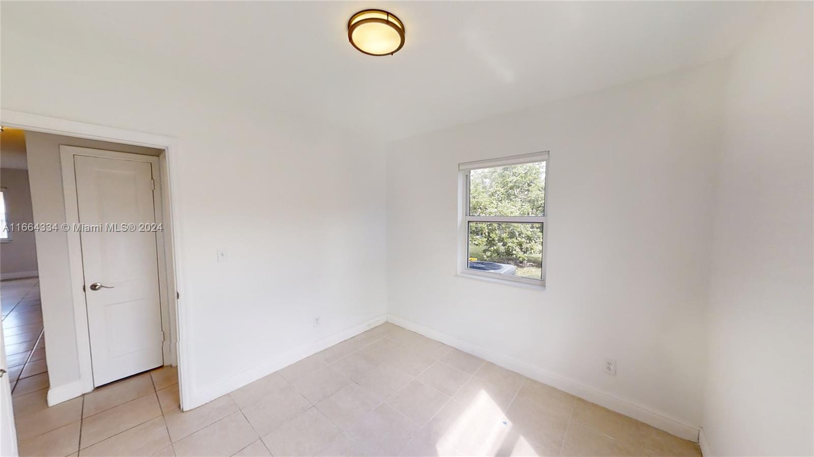 7585 Southwest 30th Terrace Miami, FL 33155 - Photo 19 of 30 Gallery Image 19
