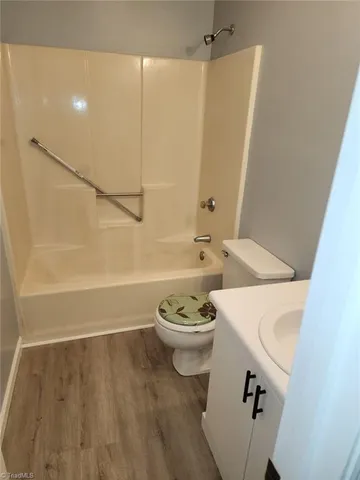 $1,500 | 2115 Hunter Street, Greensboro, NC 27401