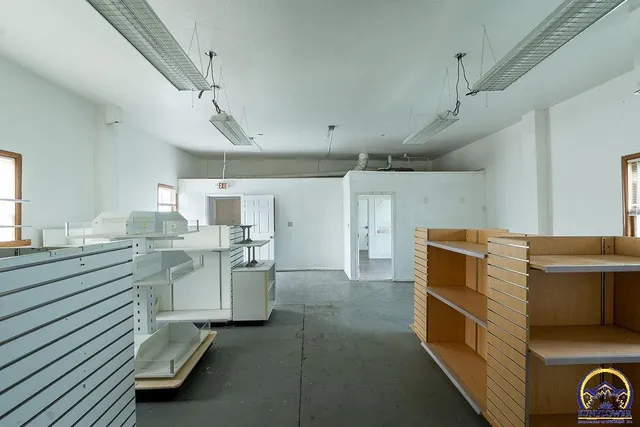 $136,000 | 1435 Southeast Madison Street, Topeka, KS 66607