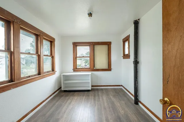 $136,000 | 1435 Southeast Madison Street, Topeka, KS 66607