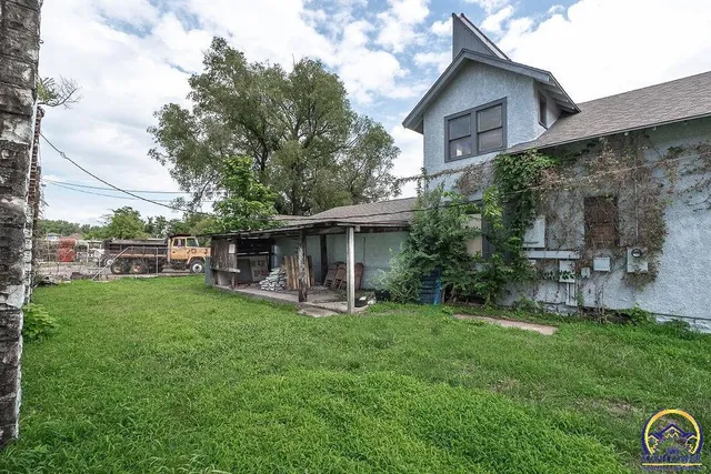 $136,000 | 1435 Southeast Madison Street, Topeka, KS 66607